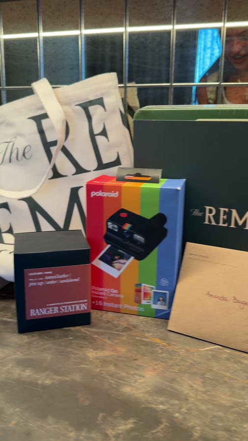 Hotel room welcome gift